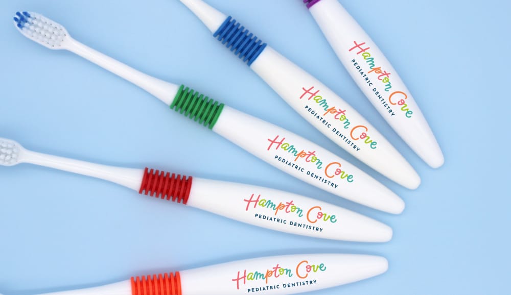 Custom patient toothbrushes not only enhance branding but also significantly increase patient satisfaction and loyalty.